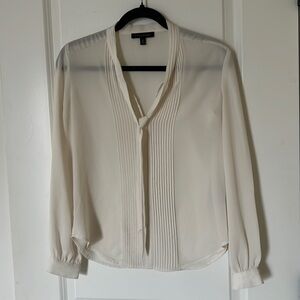 Banana Republic Long Sleeve White Tie-Neck/bow blouse